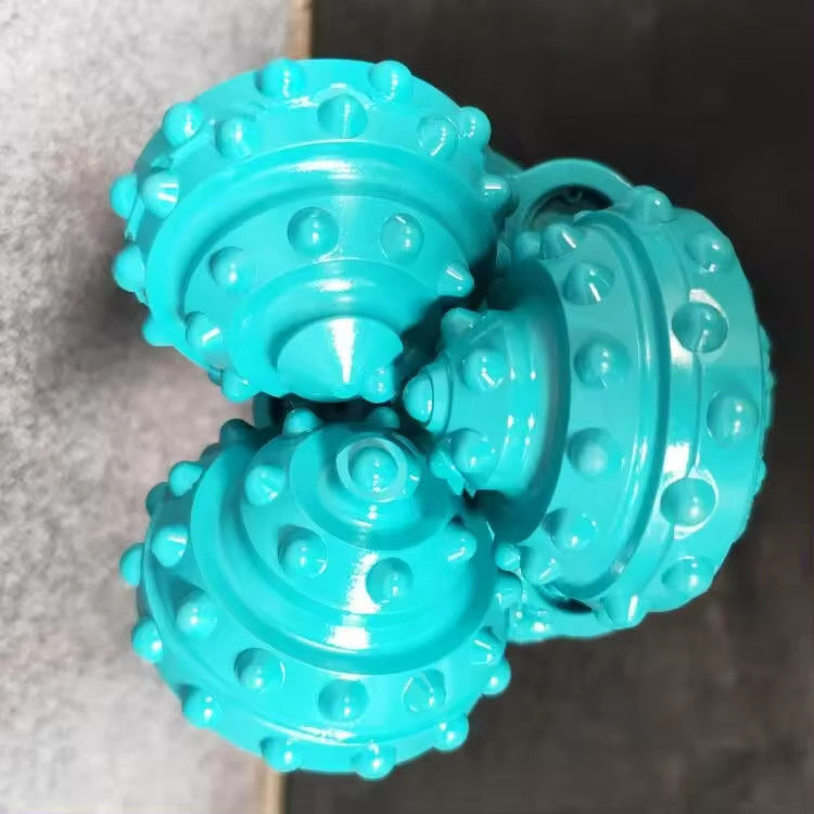 อายุการใช้งานยาว Tricone Drill Bits With 2-3/8 API Reg Thread ประเภทน้ําหนักเบา