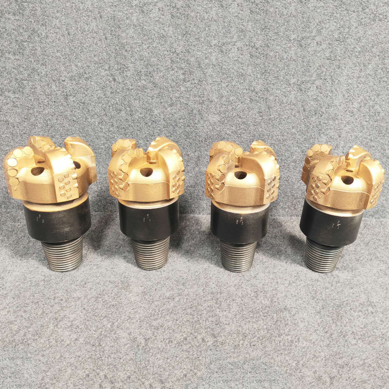 บิตเจาะ PDC กระเป๋าเหล็กสําหรับการสร้างแบบนุ่มถึงกลางนุ่ม ด้วยขนาดที่สามารถปรับแต่งได้ 98mm ถึง 3593.7mm