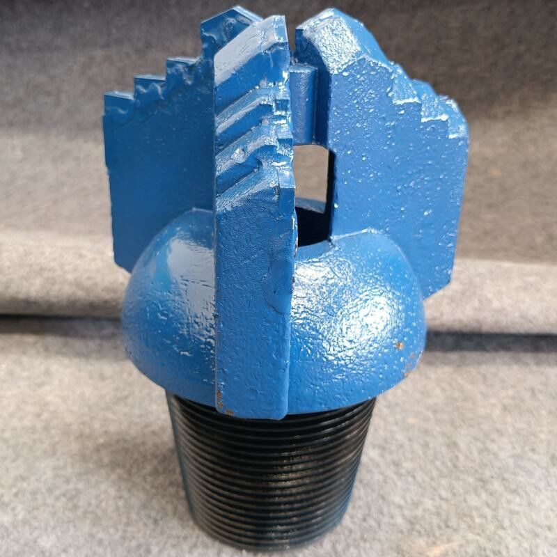 Drag Diamond PDC Drill Bit สําหรับเจาะบ่อน้ําและเจาะน้ํามันในอุตสาหกรรมก่อสร้าง