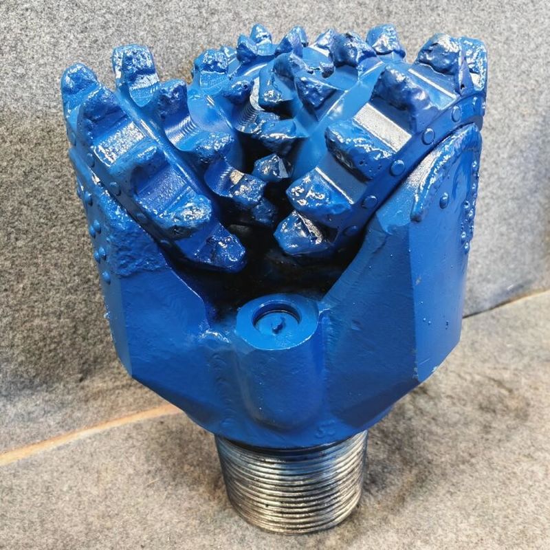 โลหะคาร์บอนสแตนเลส Tricone หิน Bit สาม Cone รอลเลอร์ บิต หิน Drill น้ําบ่อ อุตสาหกรรมการก่อสร้าง
